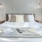 아파트 Aquarium Luxury Loft 1 - Exclusive Waterfront View 제노바
