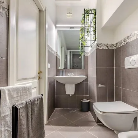 Aquarium Luxury Loft 1 - Exclusive Waterfront View *