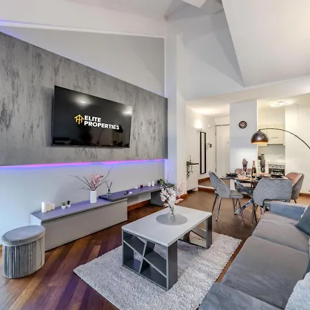 Aquarium Luxury Loft 1 - Exclusive Waterfront View