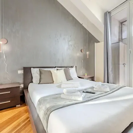 Apartament Aquarium Luxury Loft 1 - Exclusive Waterfront View