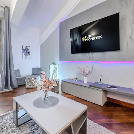 Aquarium Luxury Loft 1 - Exclusive Waterfront View Apartament Genua