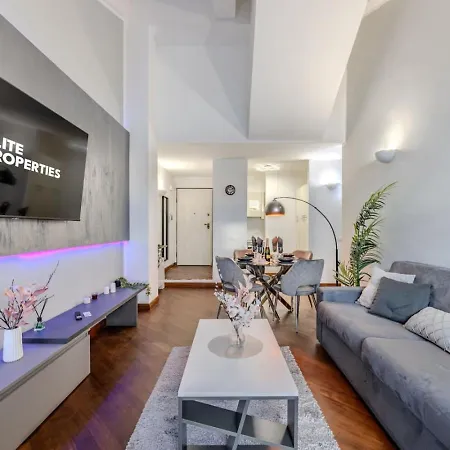 Aquarium Luxury Loft 1 - Exclusive Waterfront View