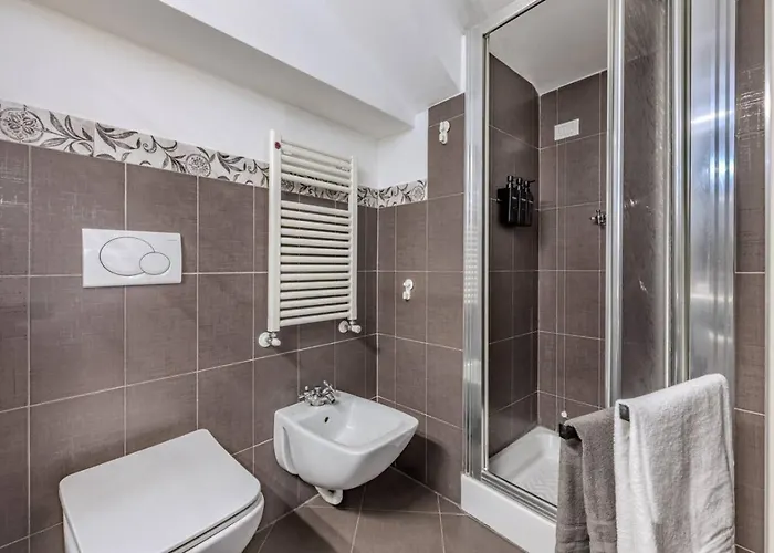 Aquarium Luxury Loft 1 - Exclusive Waterfront View Genoa